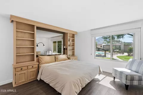 Bedroom - 4201 E Camelback Rd #34, Phoenix, AZ 85018 photo 1 of 2