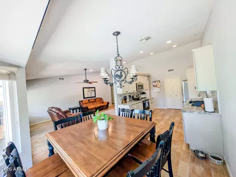 Dining - 3556 E Utopia Rd, Phoenix, AZ 85050 photo 2 of 3