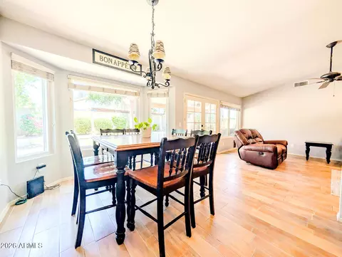 Dining - 3556 E Utopia Rd, Phoenix, AZ 85050 photo 1 of 3