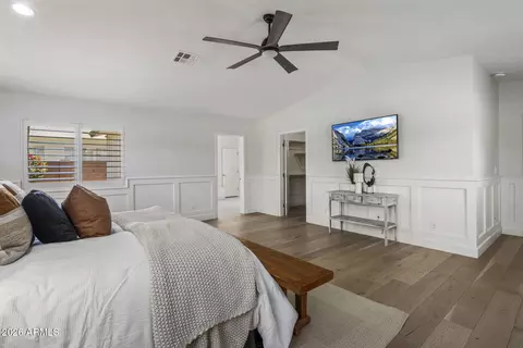 Bedroom - 4145 E Osborn Rd, Phoenix, AZ 85018 photo 4 of 7