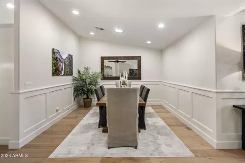 Dining - 4145 E Osborn Rd, Phoenix, AZ 85018 photo 5 of 5