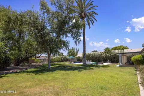 Exterior - 4145 E Osborn Rd, Phoenix, AZ 85018 photo 11 of 11