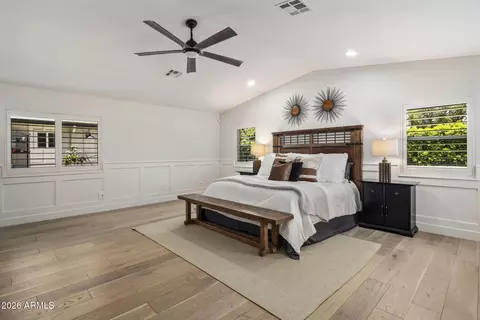 Bedroom - 4145 E Osborn Rd, Phoenix, AZ 85018 photo 3 of 7