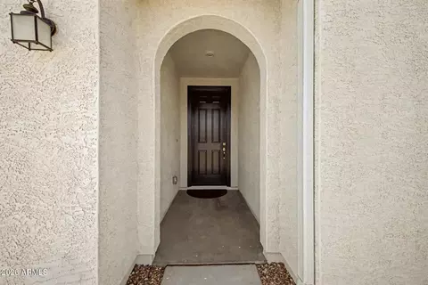 Entry Way - 2949 E Cherry Hill Dr, Gilbert, AZ 85298 photo 1 of 3