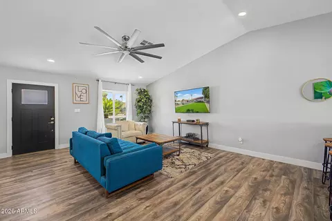 Living - 314 E Marconi Ave, Phoenix, AZ 85022 photo 2 of 4