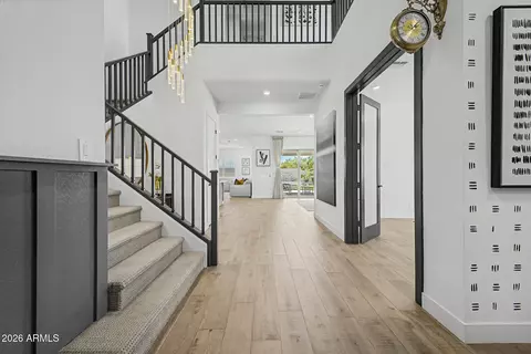 Entry Way - 1325 E Narrowleaf Dr, Gilbert, AZ 85298 photo 2 of 3