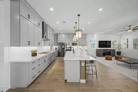 Kitchen - 1325 E Narrowleaf Dr, Gilbert, AZ 85298 photo 2 of 5