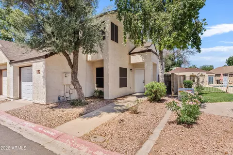 1822 S 39th St #115, Mesa, AZ 85206