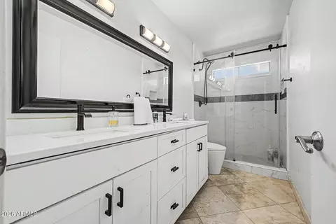 Bath - 5423 Ellis St, Mesa, AZ 85205 photo 2 of 2