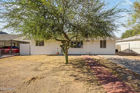 906 E Cinnabar Ave, Phoenix, AZ 85020