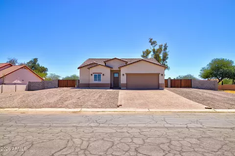 14663 S Country Club Dr, Arizona City, AZ 85123