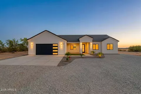 18714 W Beechnut Dr, Buckeye, AZ 85326