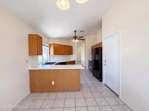 Kitchen - 2018 E Windsong Dr, Phoenix, AZ 85048 photo 3 of 3