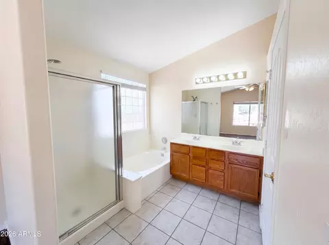 Bath - 2018 E Windsong Dr, Phoenix, AZ 85048 photo 2 of 2