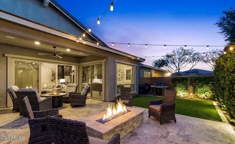 Exterior - 2826 E Pike St, Phoenix, AZ 85050 photo 5 of 10