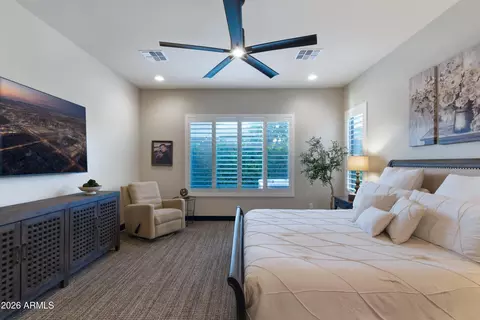 Bedroom - 2826 E Pike St, Phoenix, AZ 85050 photo 2 of 4