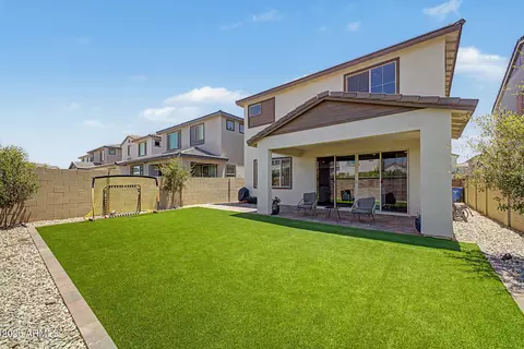 Exterior - 1452 E Narrowleaf Ct, Gilbert, AZ 85298 photo 7 of 9