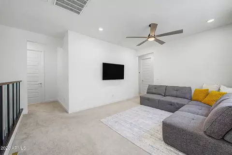 Entry Way - 1452 E Narrowleaf Ct, Gilbert, AZ 85298 photo 5 of 5