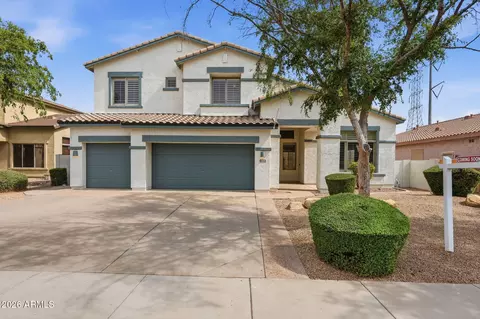 Exterior - 1688 E Lexington Ave, Gilbert, AZ 85234 photo 2 of 3
