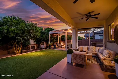 Exterior - 3713 Ellis St, Mesa, AZ 85205 photo 12 of 31