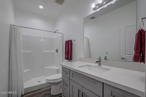 Bath - 206 S Thunder Mtn, Payson, AZ 85541 photo 3 of 3