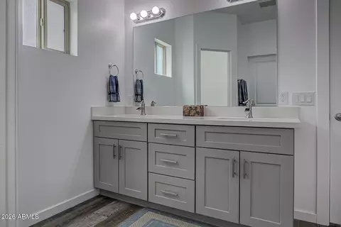 Bath - 206 S Thunder Mtn, Payson, AZ 85541 photo 1 of 3