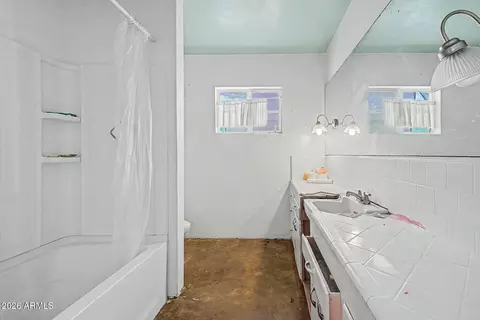 Bath - 708 E Pepper Pl, Mesa, AZ 85203 photo 1 of 2