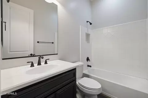 Bath - 3941 E Nolan Dr, Chandler, AZ 85249 photo 3 of 4