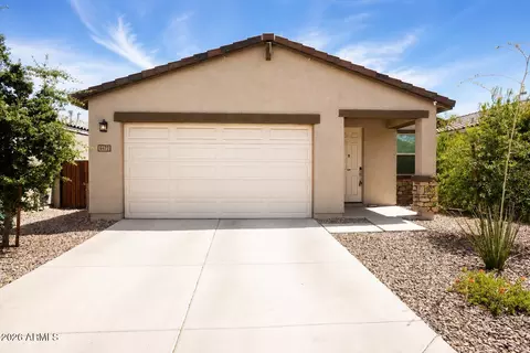 4477 W Greenleaf Dr, San Tan Valley, AZ 85142