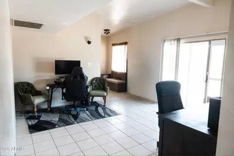 Other - 3941 E Mercer Ln, Phoenix, AZ 85028 photo 3 of 4