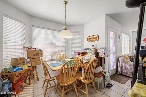 Dining - 4616 E Windsong Dr, Phoenix, AZ 85048 photo 1 of 1