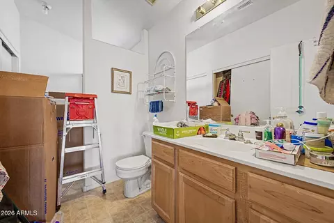 Bath - 4616 E Windsong Dr, Phoenix, AZ 85048 photo 1 of 2