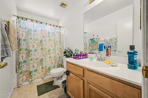 Bath - 4616 E Windsong Dr, Phoenix, AZ 85048 photo 2 of 2
