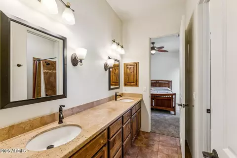 Bath - 10426 Greenway St, Mesa, AZ 85207 photo 6 of 7