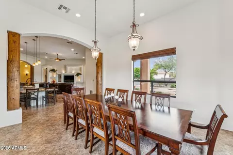 Dining - 10426 Greenway St, Mesa, AZ 85207 photo 2 of 4
