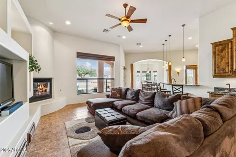 Living - 10426 Greenway St, Mesa, AZ 85207 photo 2 of 4