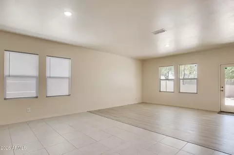 Living - 5771 E Thetis Dr, Florence, AZ 85132 photo 2 of 4