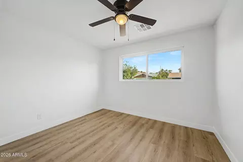 Bedroom - 1018 E Ruth Ave, Phoenix, AZ 85020 photo 4 of 6