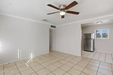 Living - 1852 E Mobile Ln, Phoenix, AZ 85040 photo 2 of 3