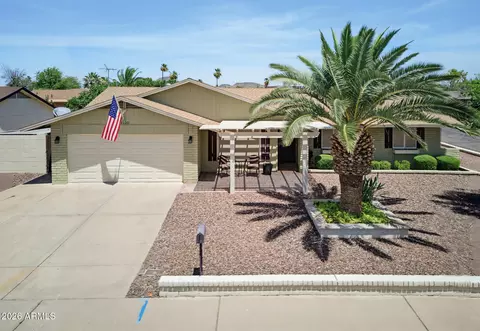 4120 W Helena Dr, Glendale, AZ 85308