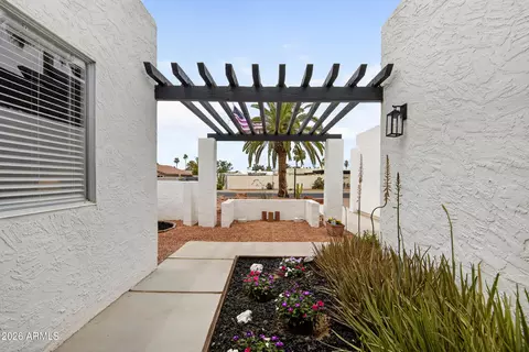 Exterior - 507 S Clearview Ave, Mesa, AZ 85208 photo 13 of 17
