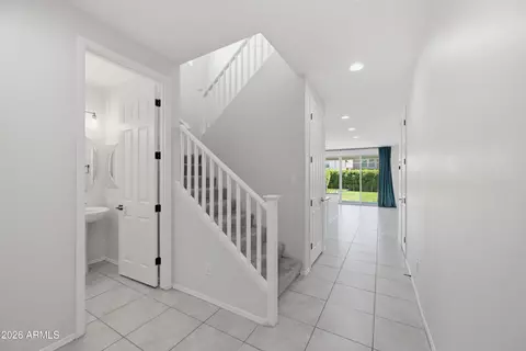 Entry Way - 7545 E Olla Ave, Mesa, AZ 85212 photo 2 of 6