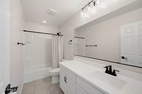 Bath - 7545 E Olla Ave, Mesa, AZ 85212 photo 1 of 3