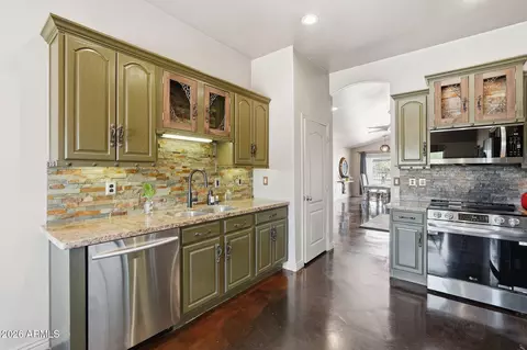 6610 E Dixileta Dr, Cave Creek, AZ 85331