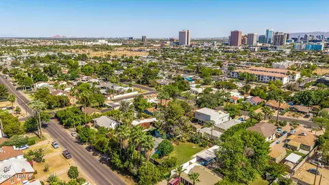 View/Area - 515 W Campbell Ave, Phoenix, AZ 85013 photo 4 of 6