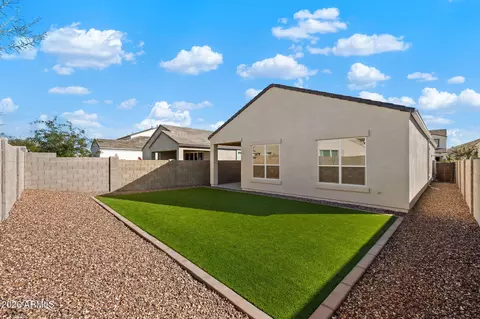 Exterior - 1734 E Questa Dr, Phoenix, AZ 85024 photo 3 of 8