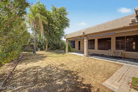 Exterior - 2160 S Boulder Ct, Gilbert, AZ 85295 photo 5 of 7
