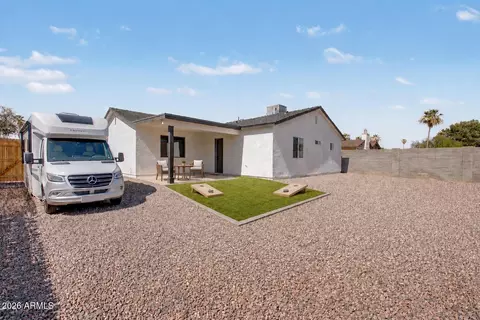 Exterior - 641 W Emerald Ave, Mesa, AZ 85210 photo 1 of 1