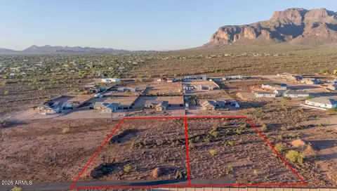 6556 E 28th Ave #3&4, Apache Junction, AZ 85119