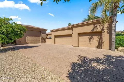 3944 E Minton Cir, Mesa, AZ 85215 photo 10